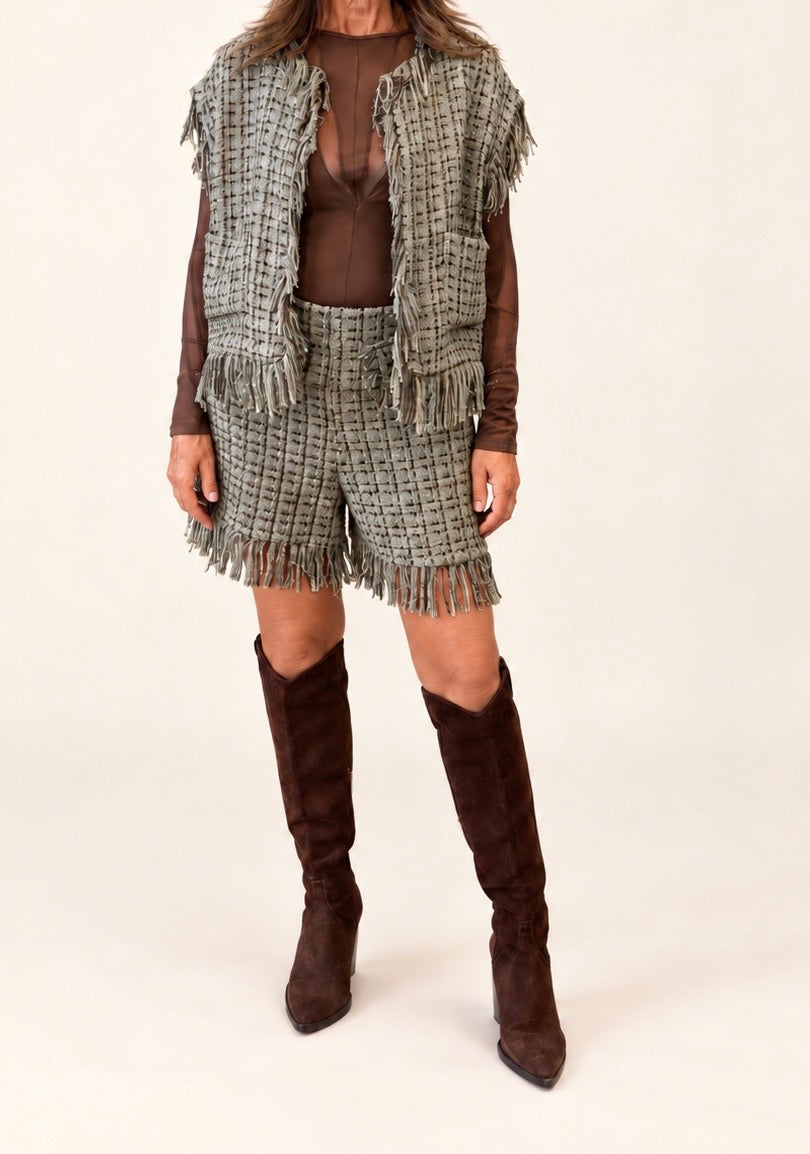 NO SECRETS - Maxi gilet bouclette e frange