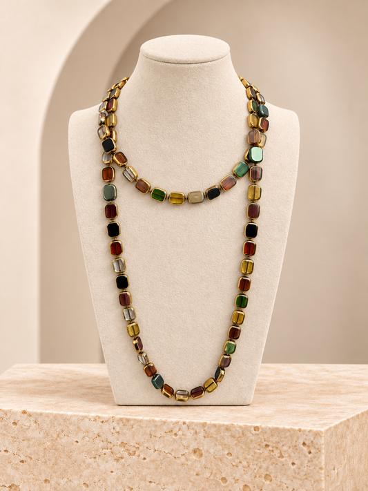 Collana multicolore a doppio giro